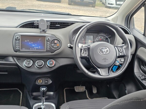 Used Toyota Yaris 2017 for sale - 75385281: Photo 9