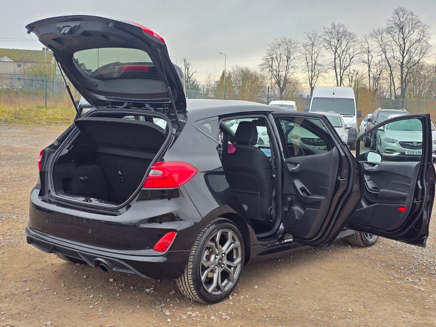 Used Ford Fiesta 2018 for sale - 76961648: Photo 16