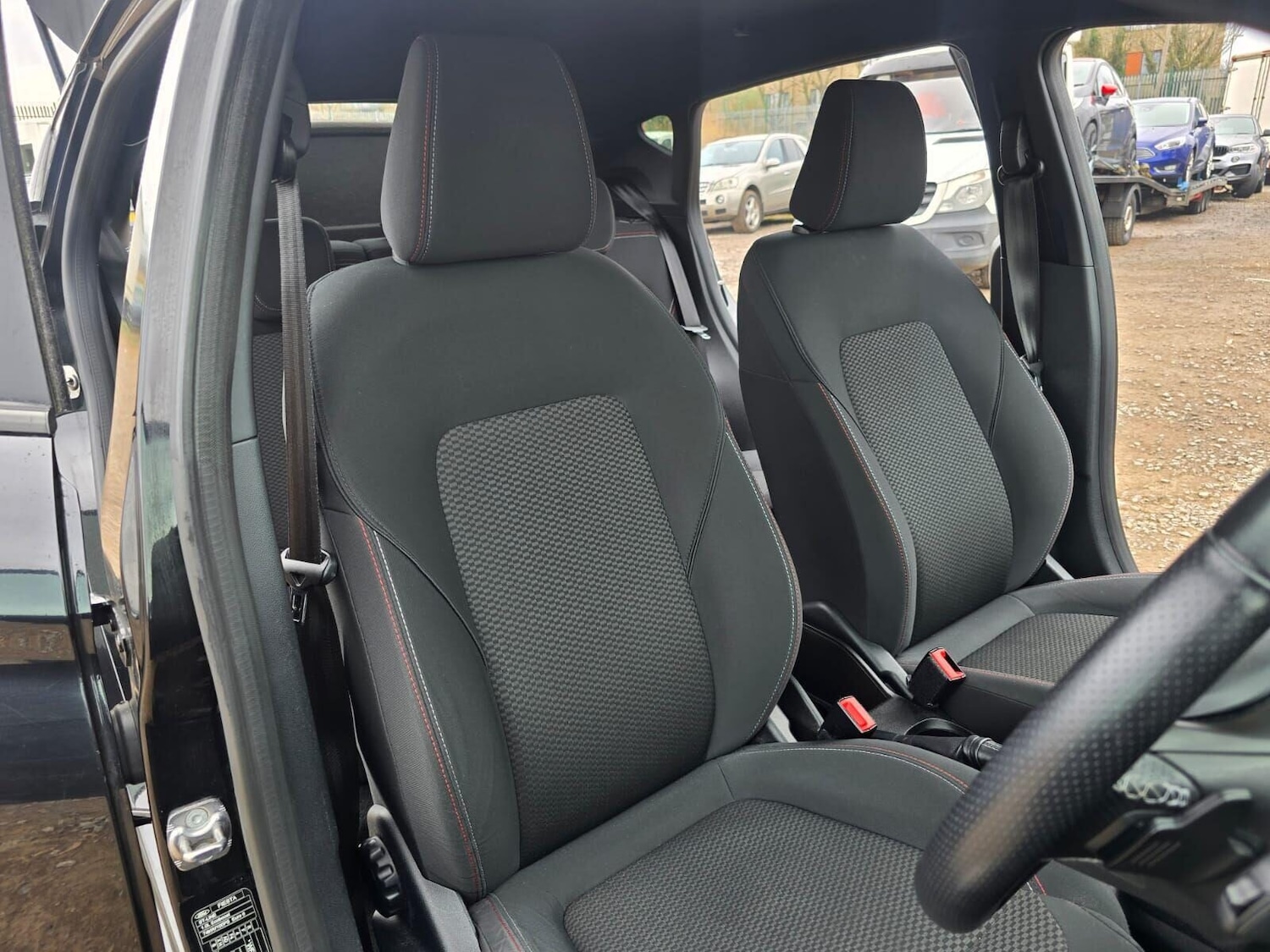 Used Ford Fiesta 2018 for sale - 76961648: Photo 23