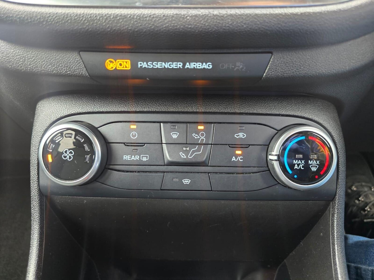 Used Ford Fiesta 2018 for sale - 76961648: Photo 30