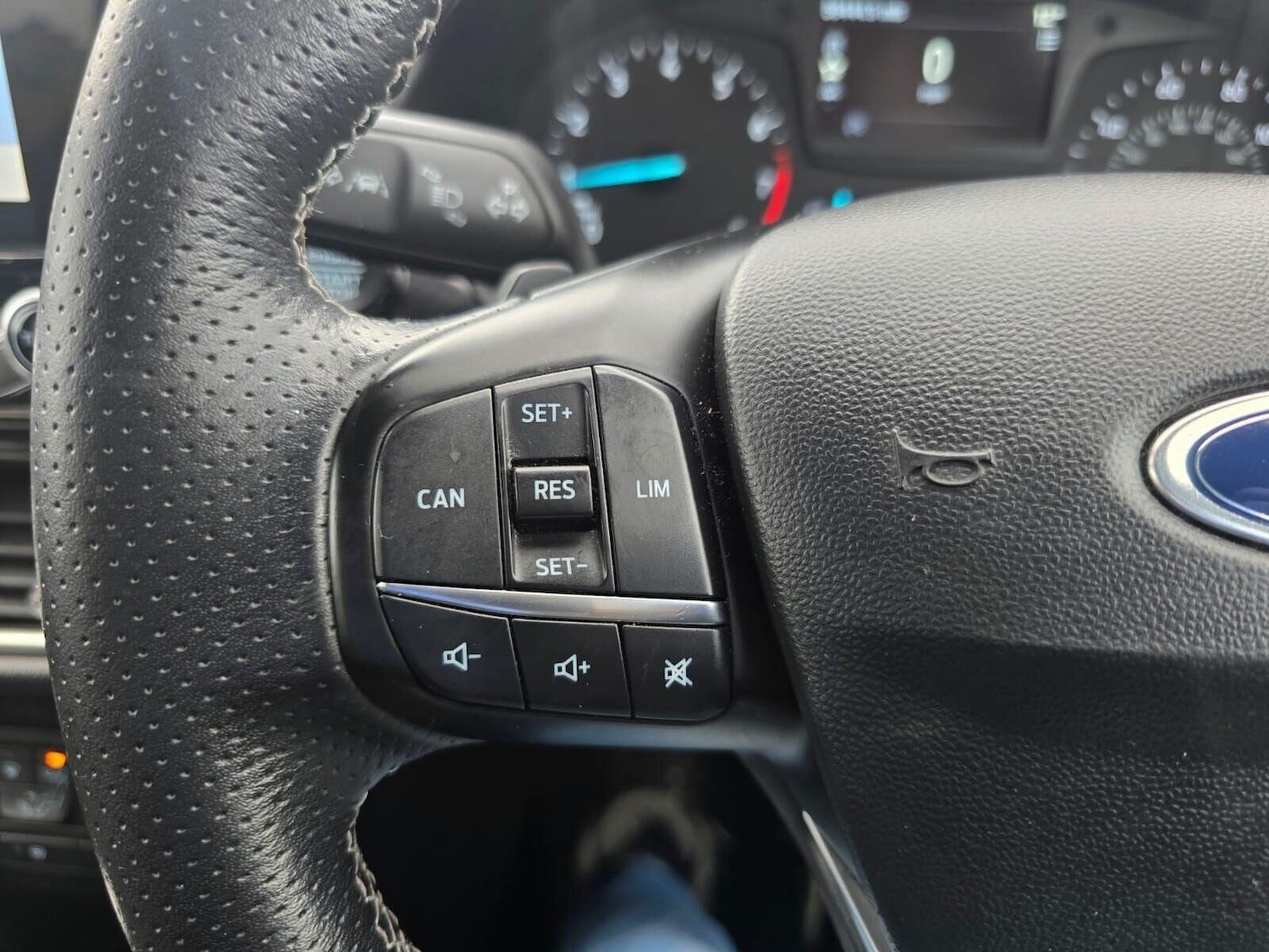 Used Ford Fiesta 2018 for sale - 76961648: Photo 32