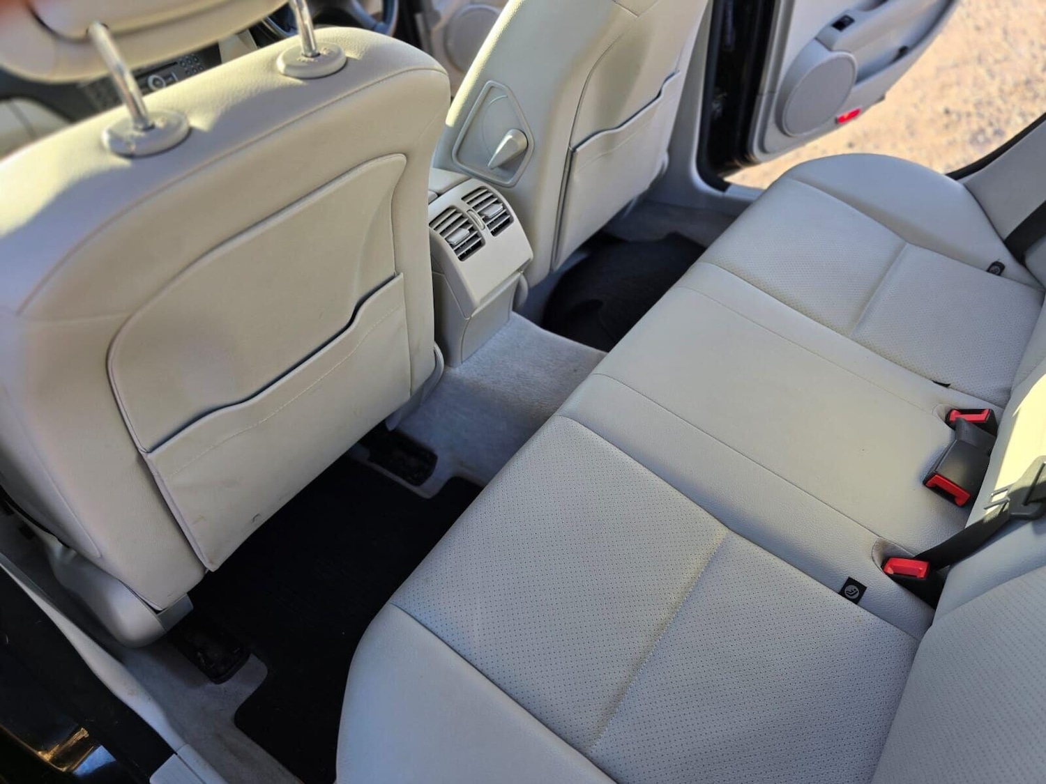 Used Mercedes-Benz C Class 2011 for sale - 76945448: Photo 26