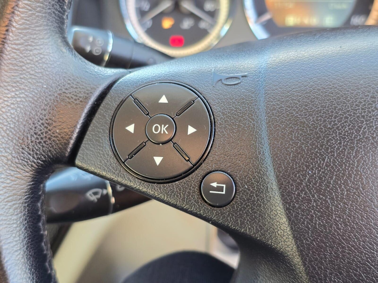 Used Mercedes-Benz C Class 2011 for sale - 76945448: Photo 29