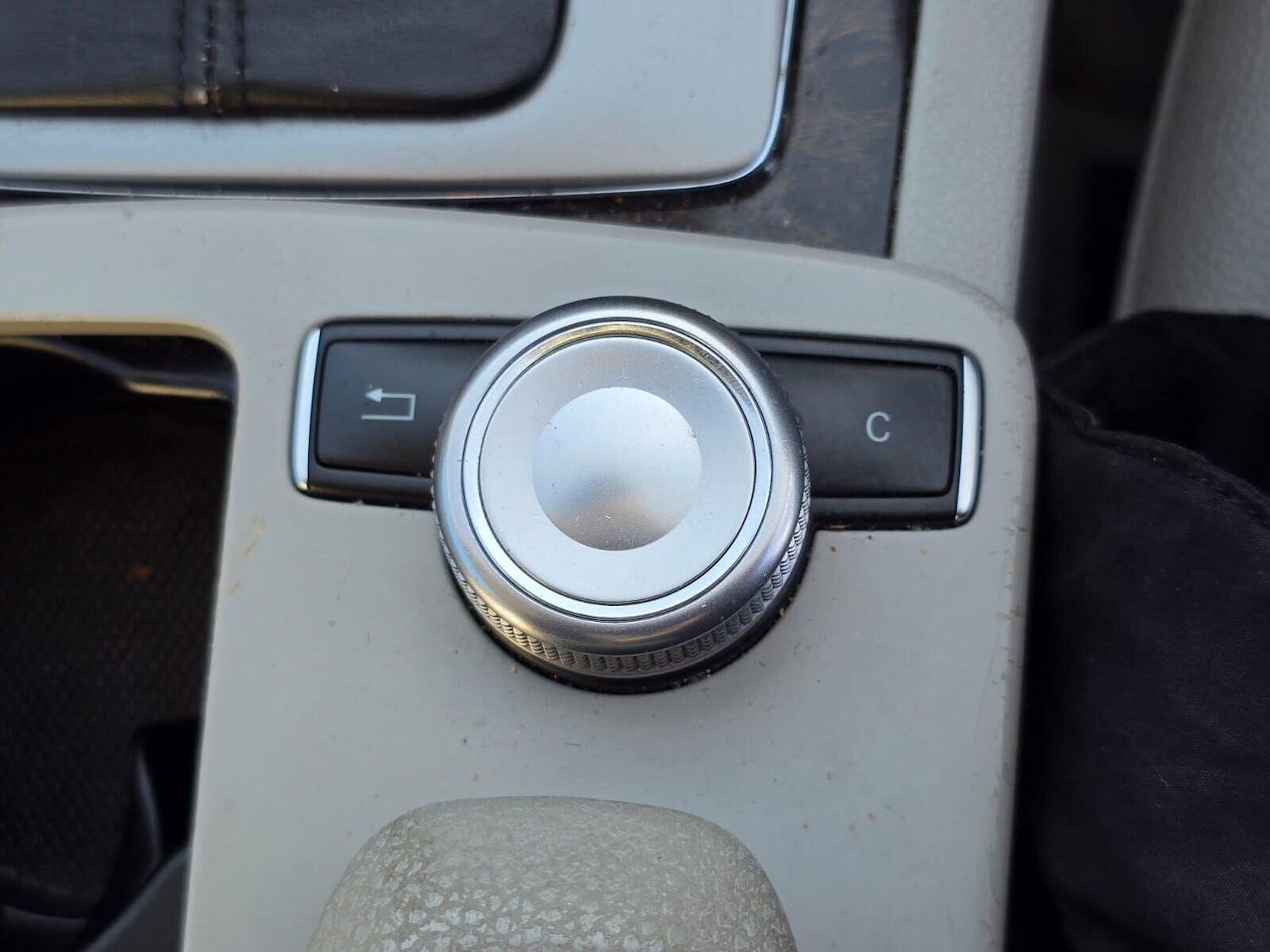 Used Mercedes-Benz C Class 2011 for sale - 76945448: Photo 32