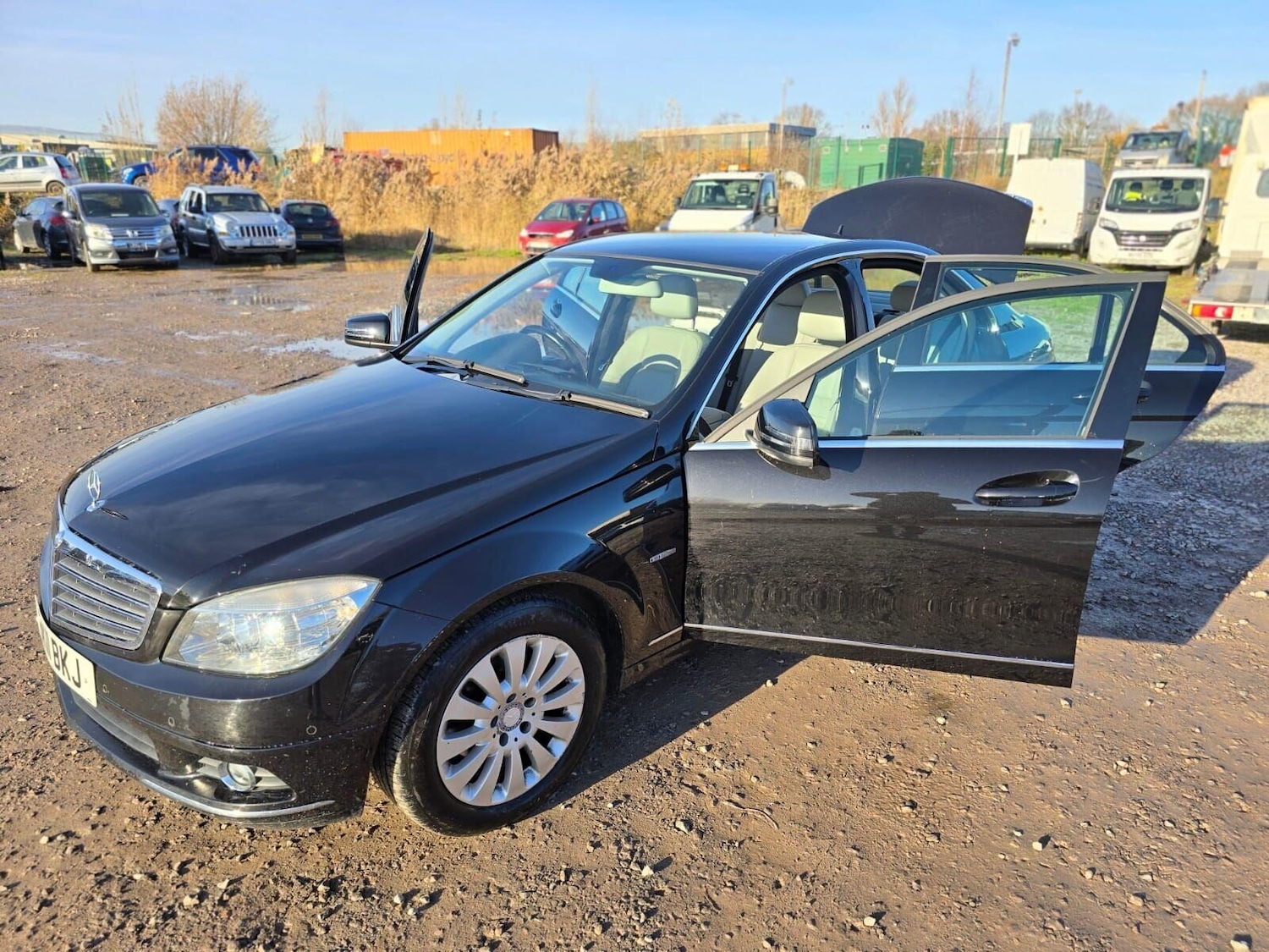 Used Mercedes-Benz C Class 2011 for sale - 76945448: Photo 9