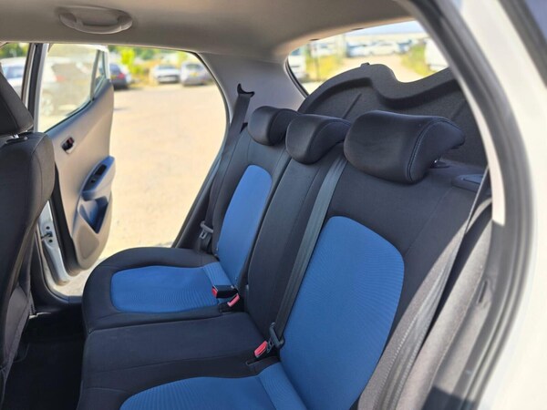 Used Hyundai i10 2015 for sale - 75453571: Photo 21