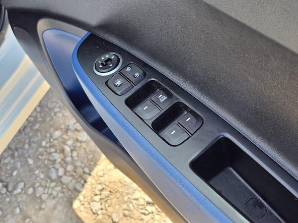 Used Hyundai i10 2015 for sale - 75453571: Photo 25