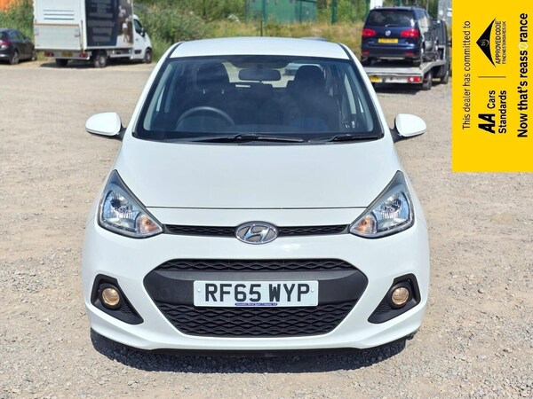 Used Hyundai i10 2015 for sale - 75453571: Photo 2