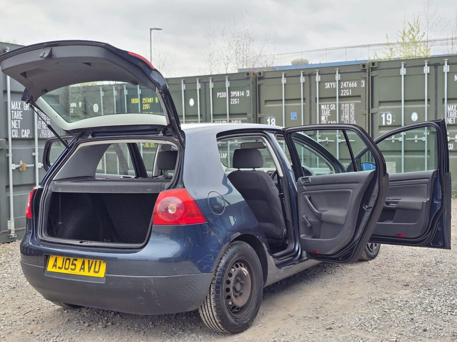 Used Volkswagen Golf 2005 for sale - 78121705: Photo 15