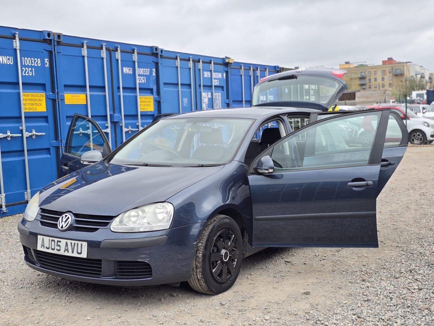 Used Volkswagen Golf 2005 for sale - 78121705: Photo 8