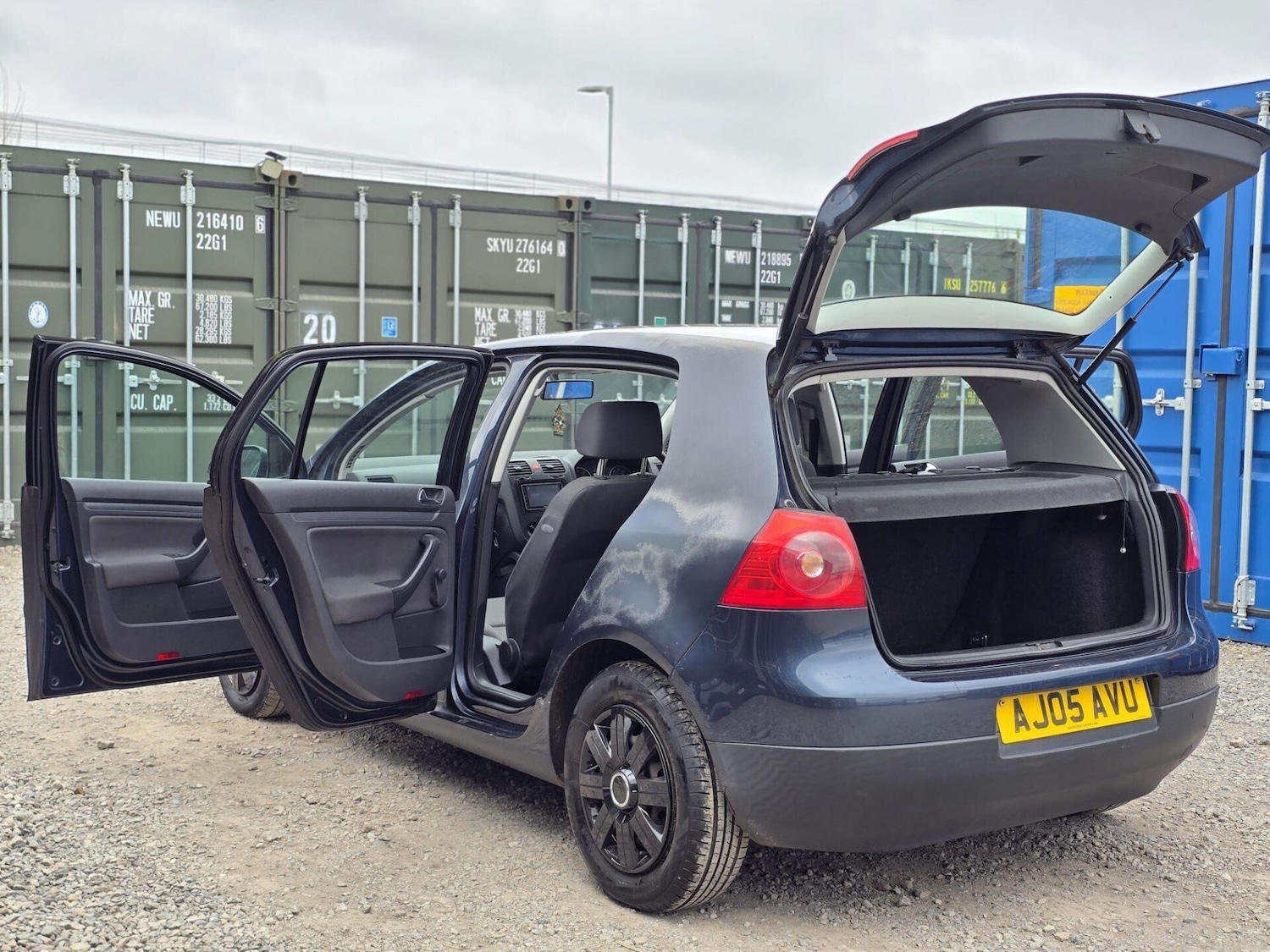 Used Volkswagen Golf 2005 for sale - 78121705: Photo 9