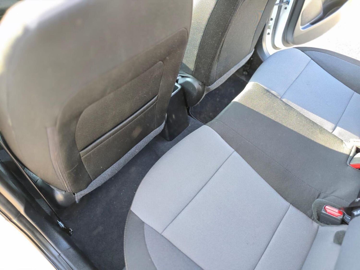 Used Hyundai i20 2017 for sale - 76040312: Photo 27