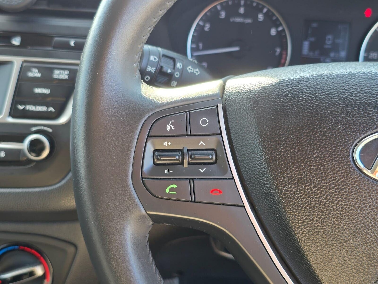 Used Hyundai i20 2017 for sale - 76040312: Photo 29