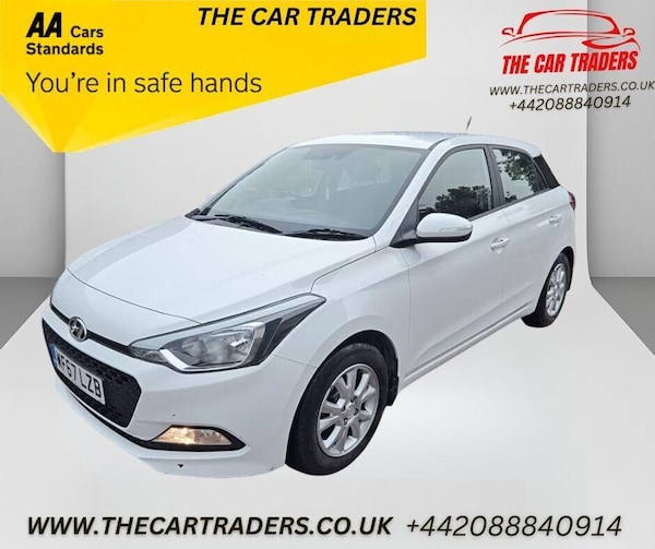 Used Hyundai i20 2017 for sale - 76040312: Photo 2