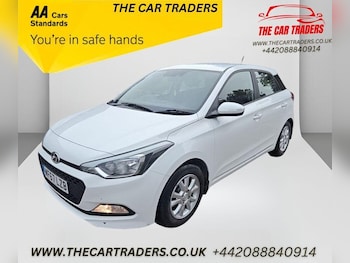 Used Hyundai i20 2017 for sale - 76040312: Photo 2