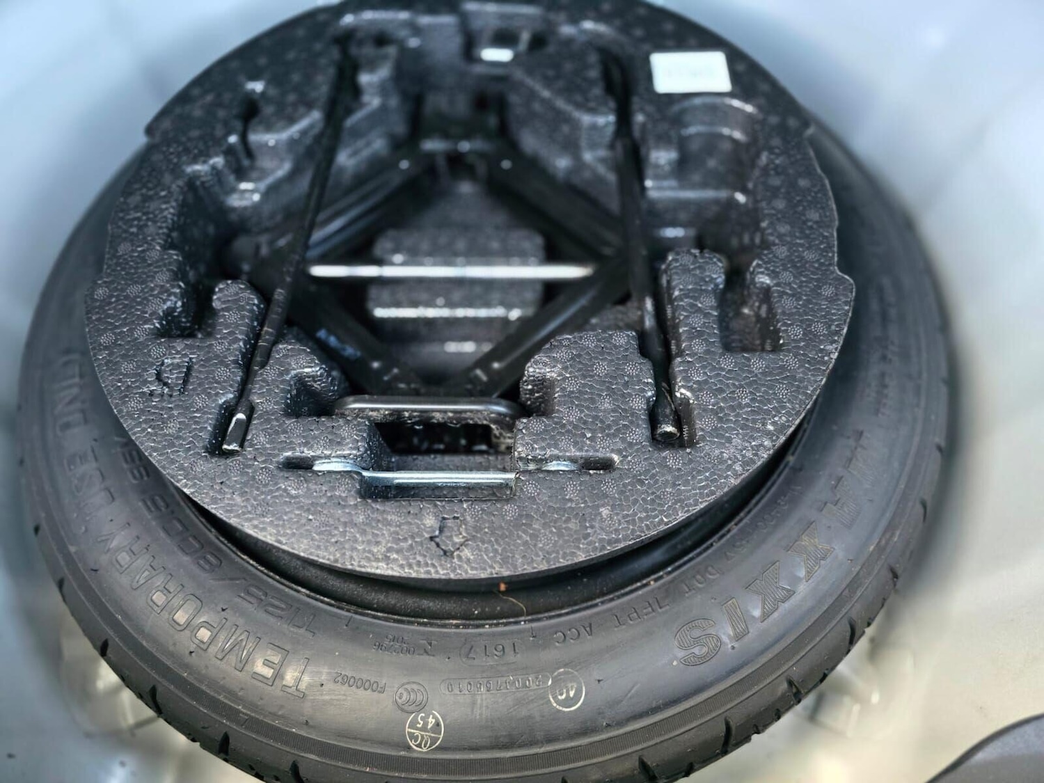 Used Hyundai i20 2017 for sale - 76040312: Photo 58