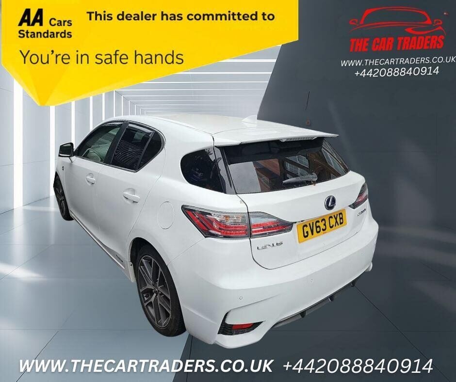 Used Lexus CT 2014 for sale - 76697453: Photo 3