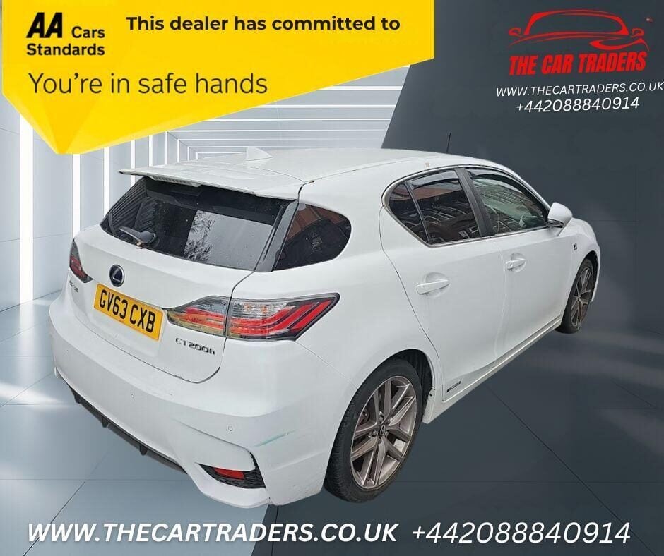Used Lexus CT 2014 for sale - 76697453: Photo 4
