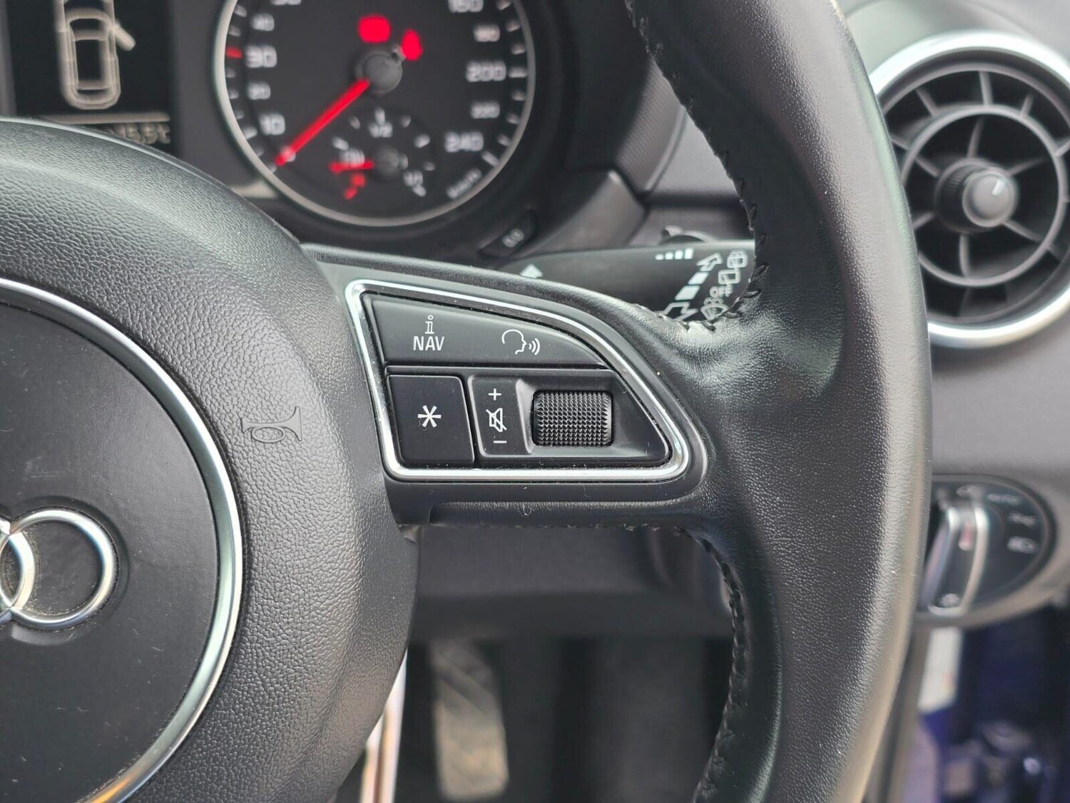 Used Audi A1 2015 for sale - 76205821: Photo 23