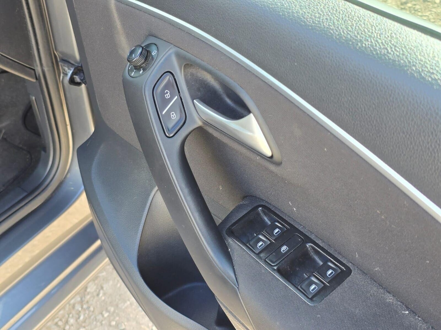 Used Volkswagen Polo 2017 for sale - 75655555: Photo 41