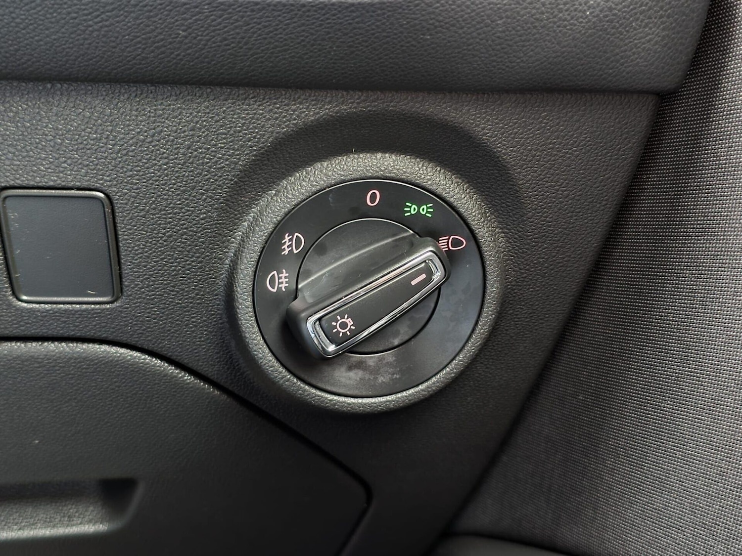 Used SEAT Leon 2018 for sale - 77563715: Photo 29