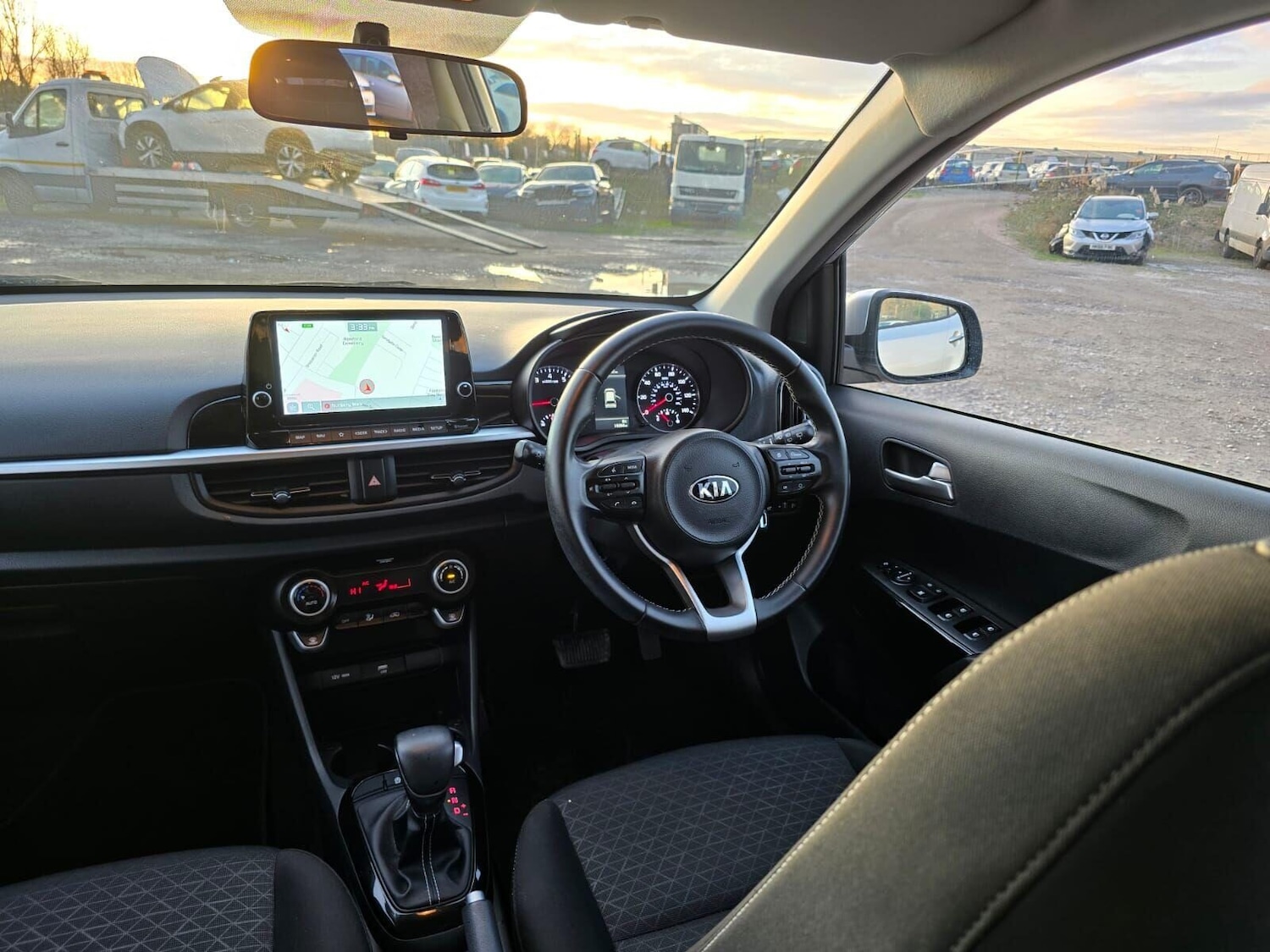 Used Kia Picanto 2021 for sale - 76847740: Photo 24