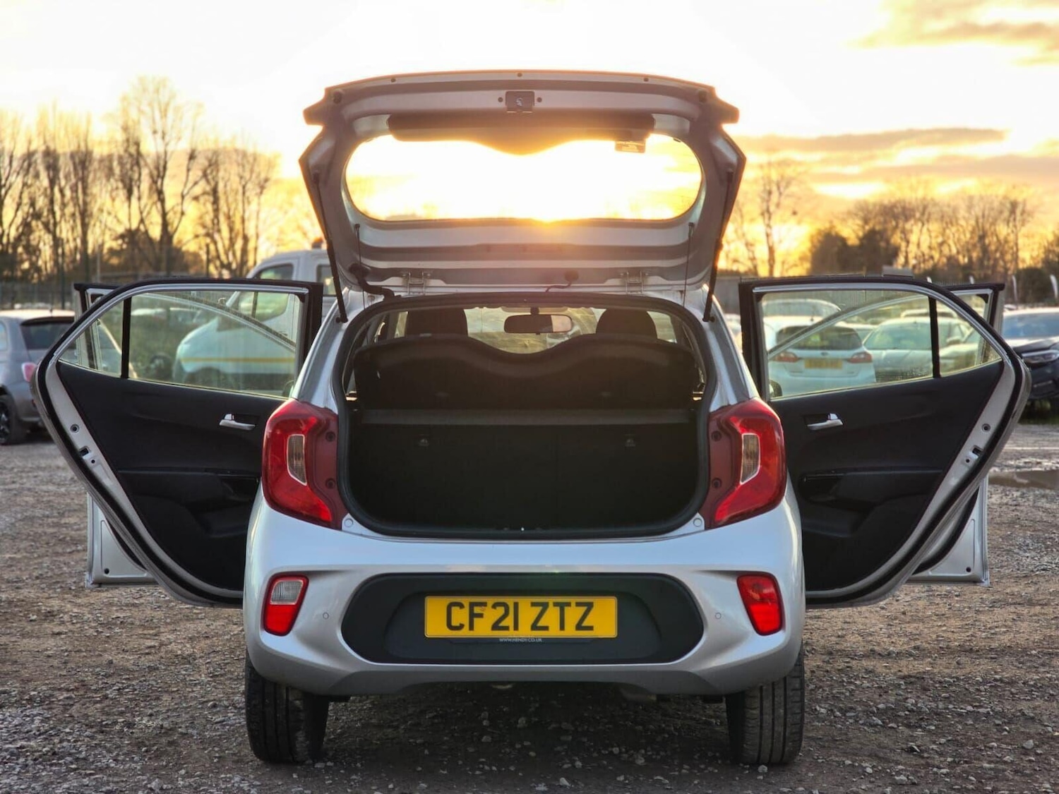 Used Kia Picanto 2021 for sale - 76847740: Photo 59