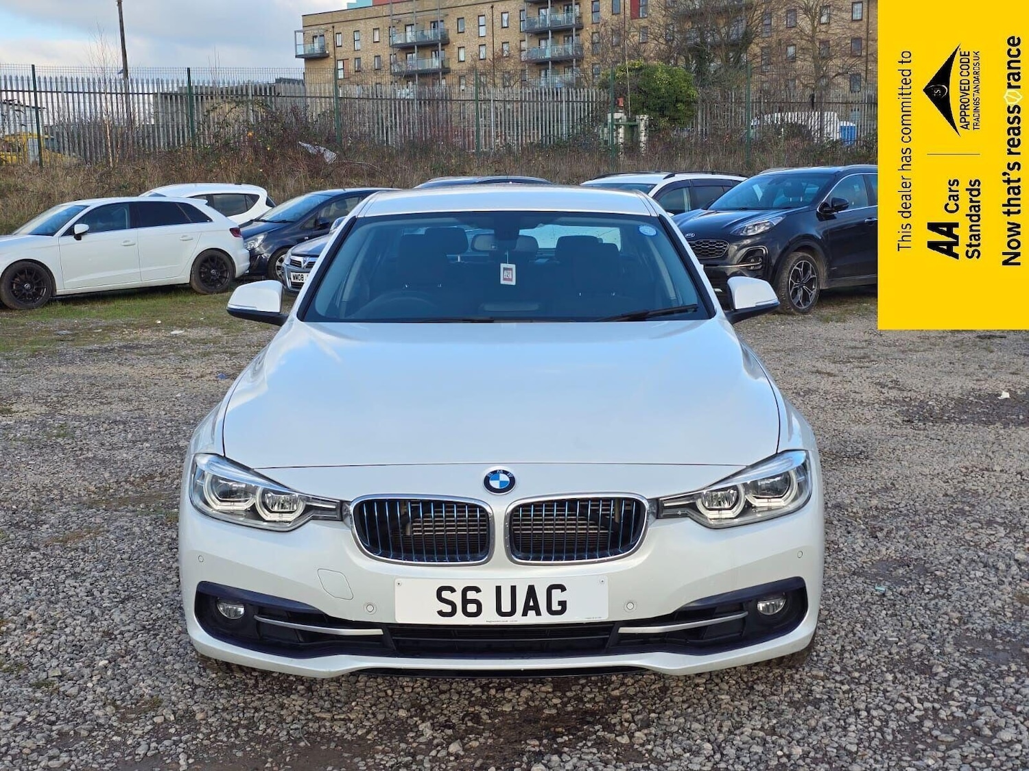 Used BMW 3 Series 2018 for sale - 77421332: Photo 2