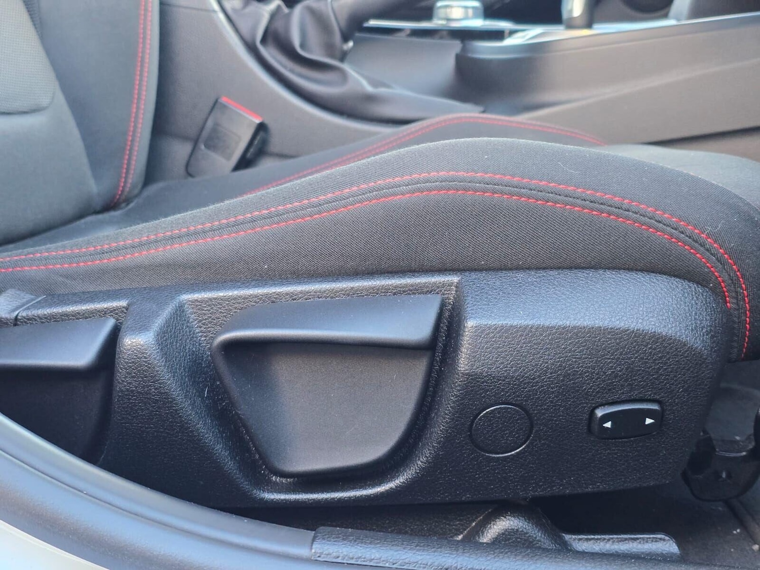 Used BMW 3 Series 2018 for sale - 77421332: Photo 34