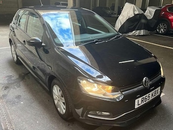 Used Volkswagen Polo 2015 for sale - 75676652: Photo