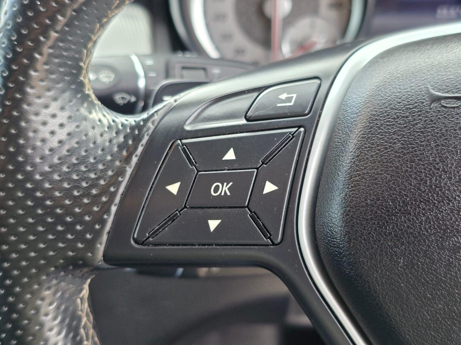 Used Mercedes-Benz GLA 2015 for sale - 77024139: Photo 28