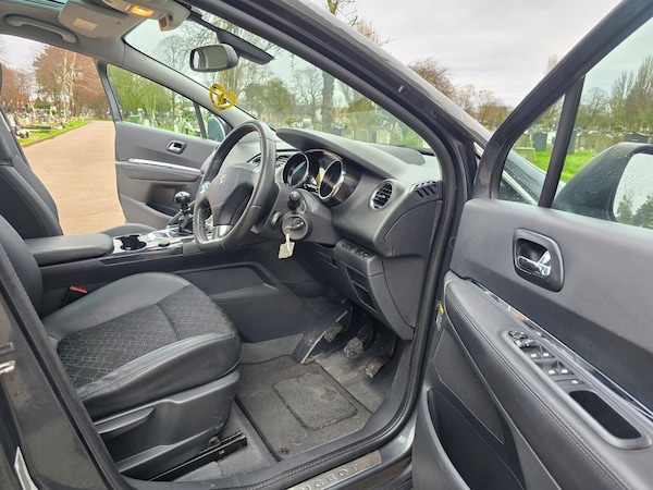 Used Peugeot 3008 2016 for sale - 75426396: Photo 27