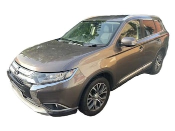 Used Mitsubishi Outlander 2017 for sale - 78687889: Photo