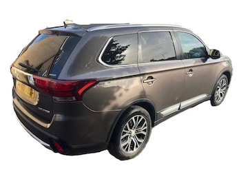 Used Mitsubishi Outlander 2017 for sale - 78687889: Photo