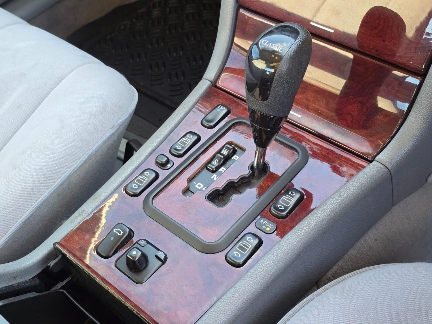 Used Mercedes-Benz E Class 2001 for sale - 77077913: Photo 19