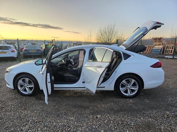 Used Vauxhall Insignia 2017 for sale - 75426230: Photo 15
