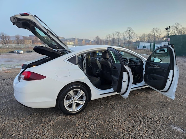 Used Vauxhall Insignia 2017 for sale - 75426230: Photo 21