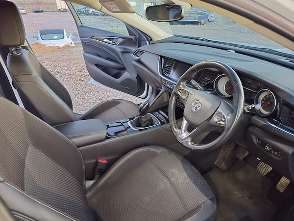Used Vauxhall Insignia 2017 for sale - 75426230: Photo 29