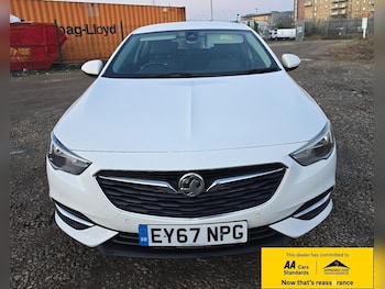 Used Vauxhall Insignia 2017 for sale - 75426230: Photo