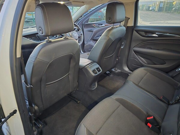Used Vauxhall Insignia 2017 for sale - 75426230: Photo 32
