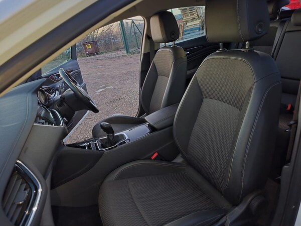 Used Vauxhall Insignia 2017 for sale - 75426230: Photo 44