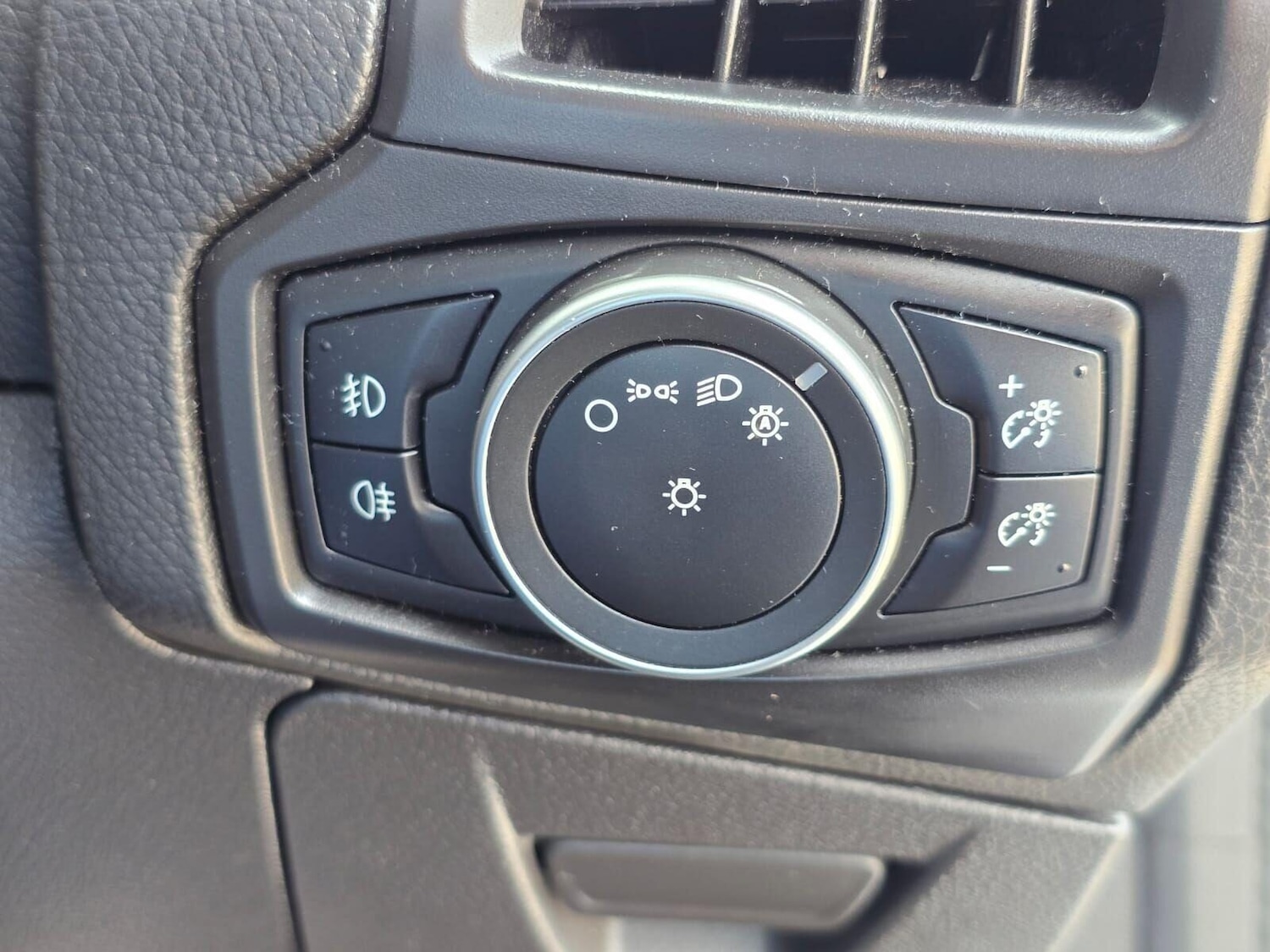 Used Ford Focus 2017 for sale - 77379332: Photo 24