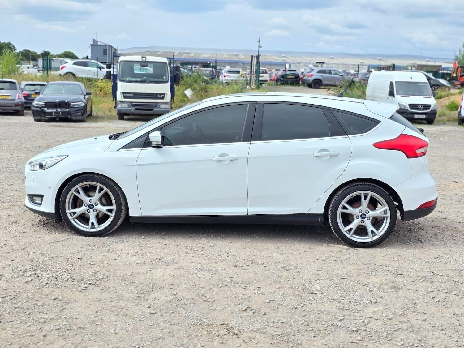 Used Ford Focus 2017 for sale - 77379332: Photo 9