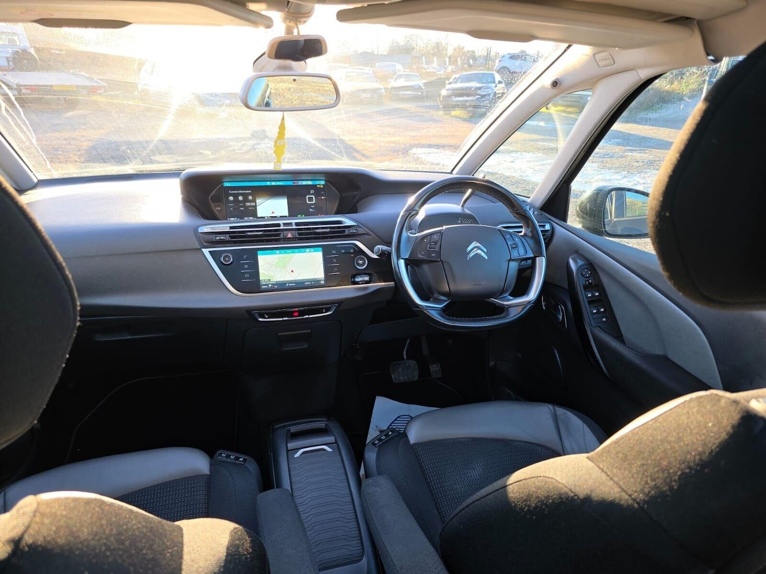 Used Citroen C4 Grand Picasso 2017 for sale - 76836105: Photo 23