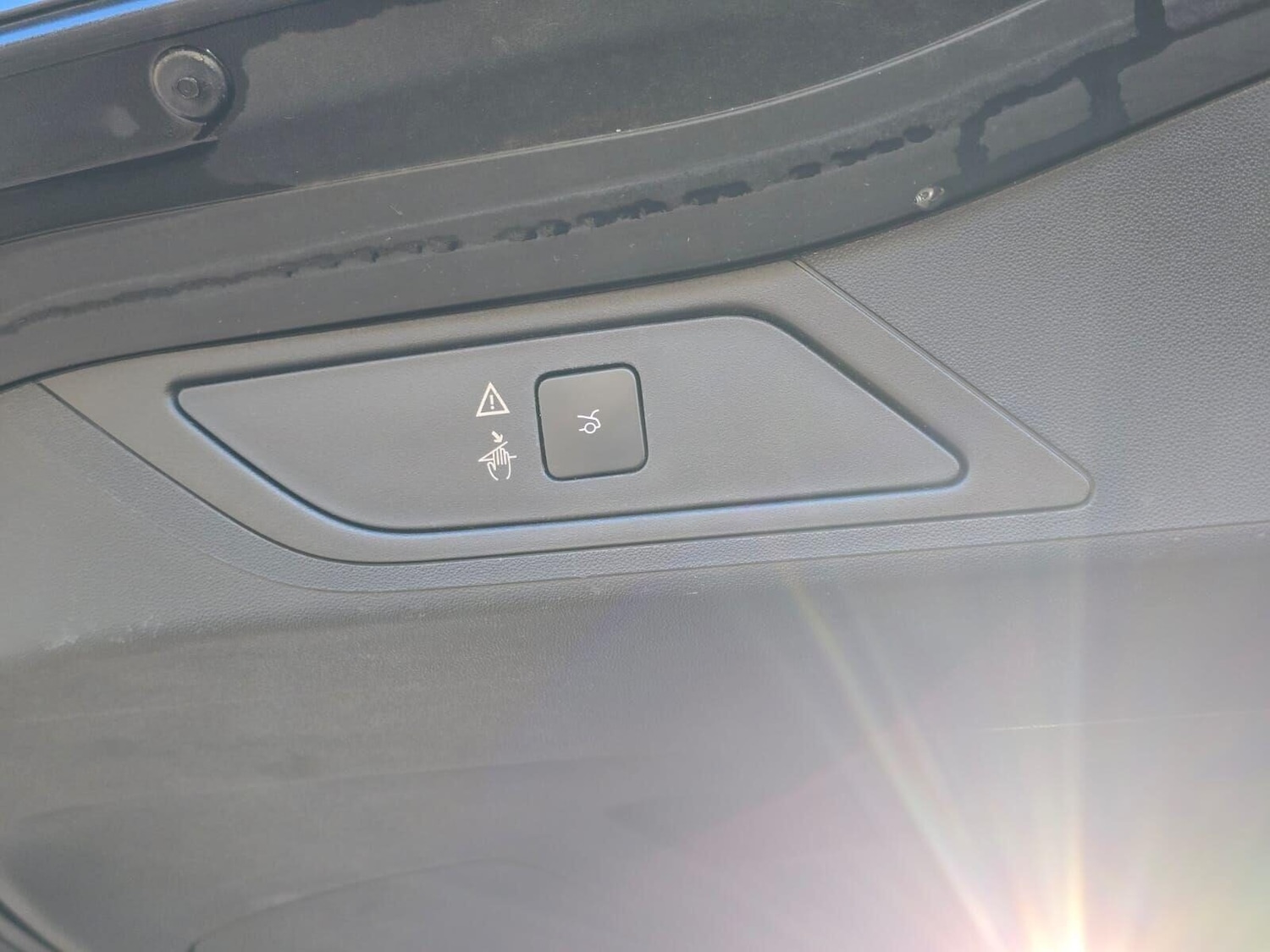 Used Citroen C4 Grand Picasso 2017 for sale - 76836105: Photo 28