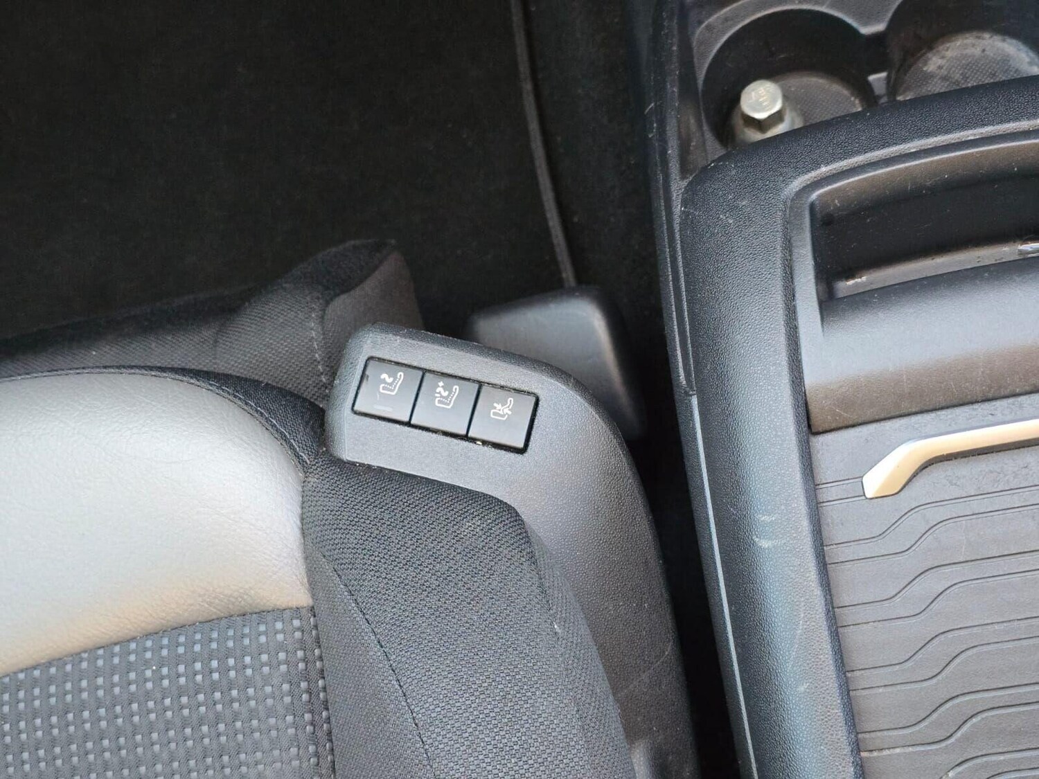 Used Citroen C4 Grand Picasso 2017 for sale - 76836105: Photo 32