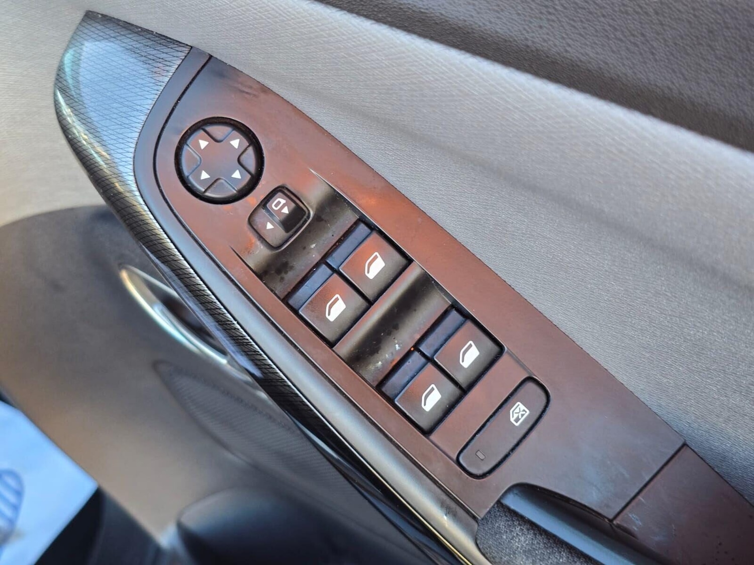 Used Citroen C4 Grand Picasso 2017 for sale - 76836105: Photo 34