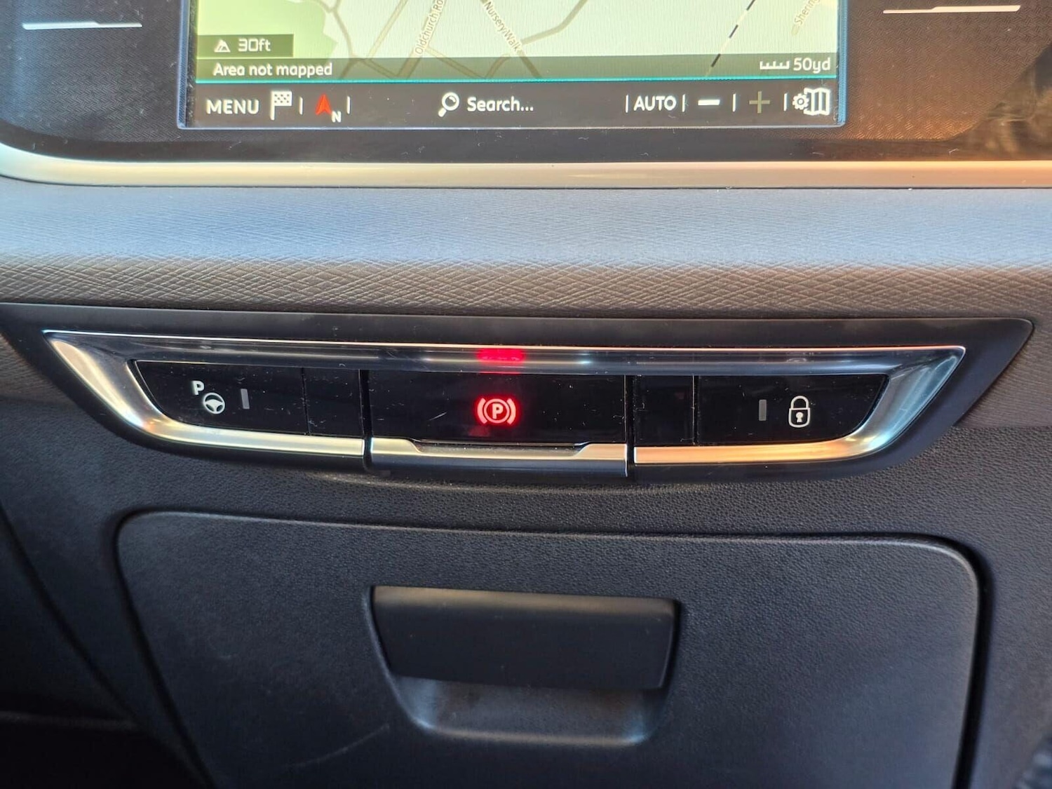 Used Citroen C4 Grand Picasso 2017 for sale - 76836105: Photo 38