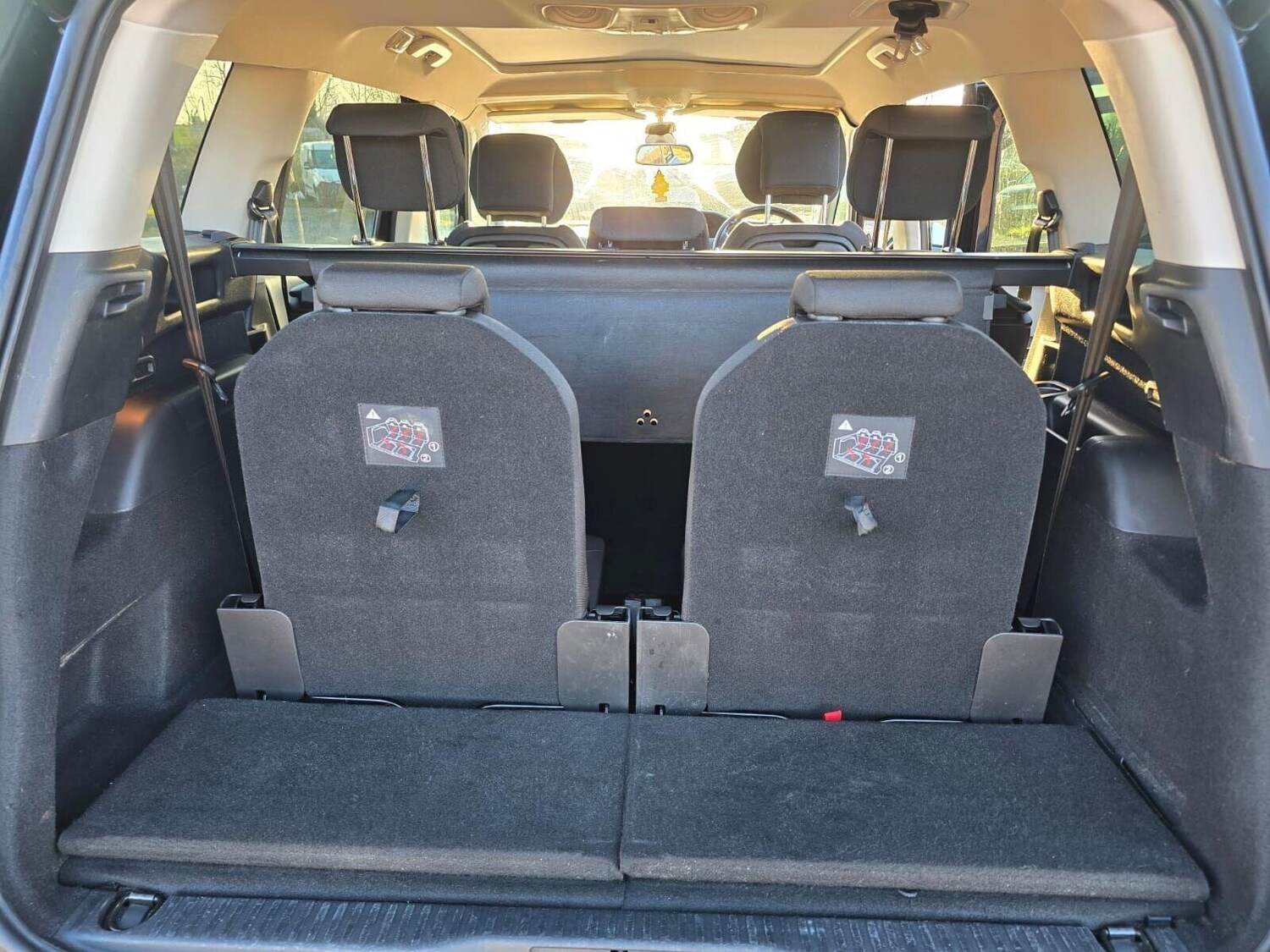 Used Citroen C4 Grand Picasso 2017 for sale - 76836105: Photo 40