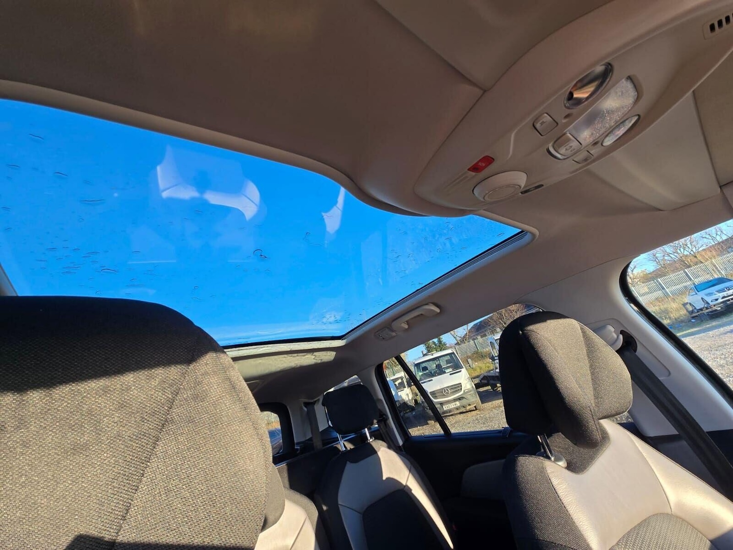 Used Citroen C4 Grand Picasso 2017 for sale - 76836105: Photo 41